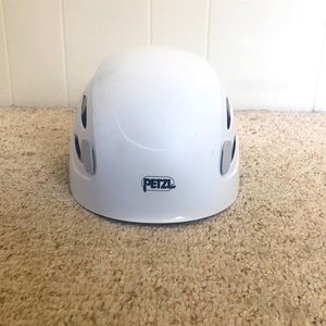 Women’s Petzl Borea climbing Helmet